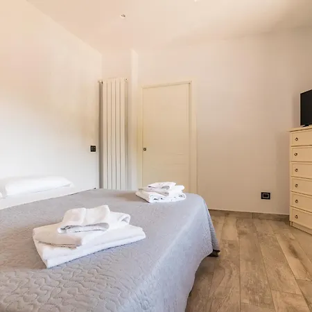 Grace With Private Pool Apartament *